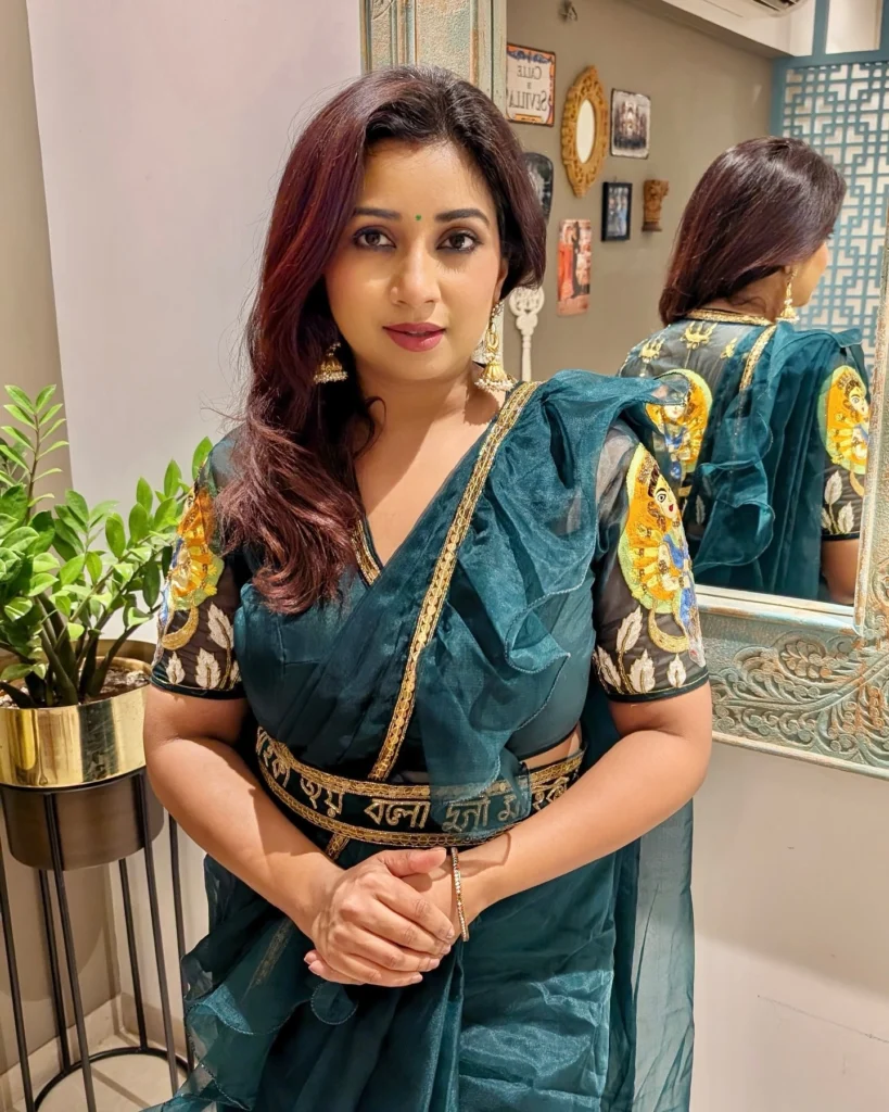 Sunidhi Chauhan,hot51live