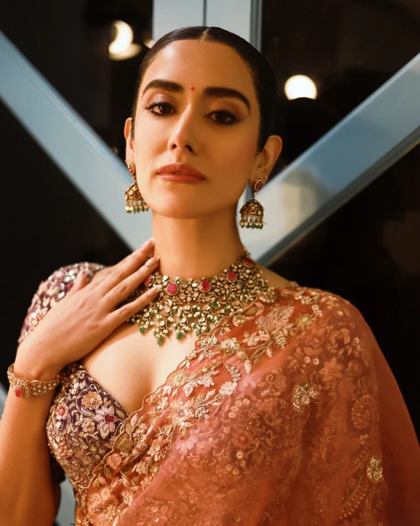 Jonita Gandhi,hot51live