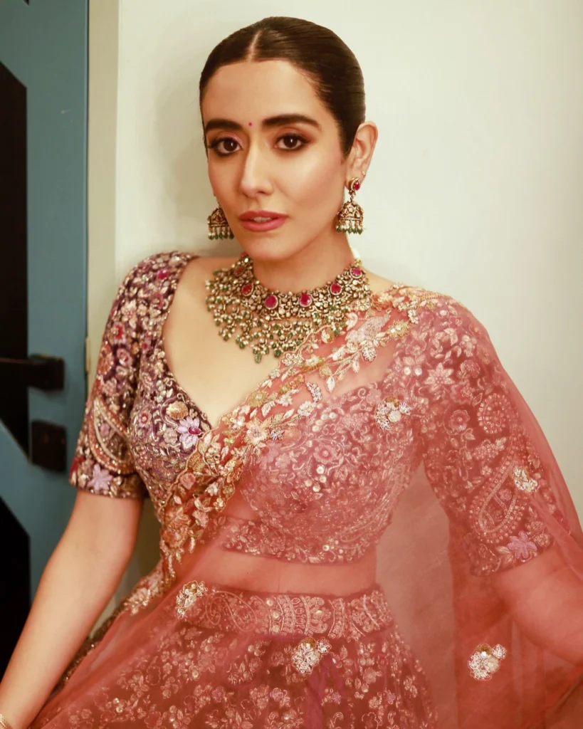 Jonita Gandhi,hot51live