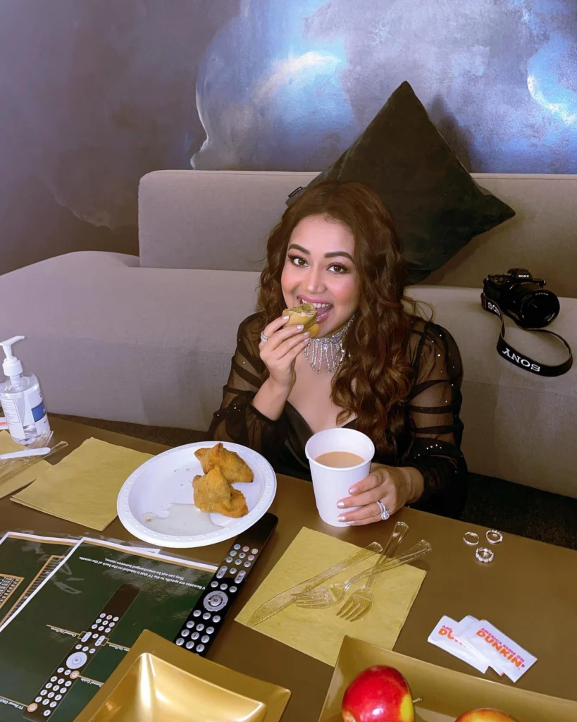 Neha Kakkar,hot51live