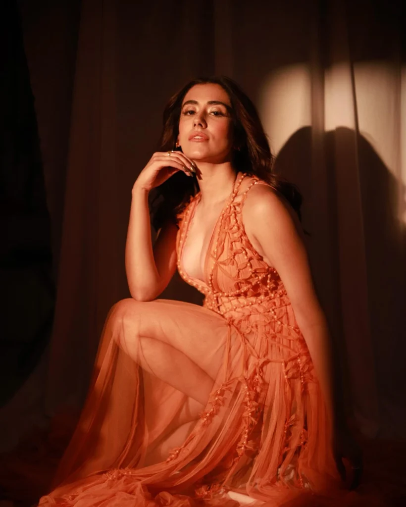 Jonita Gandhi,hot51live