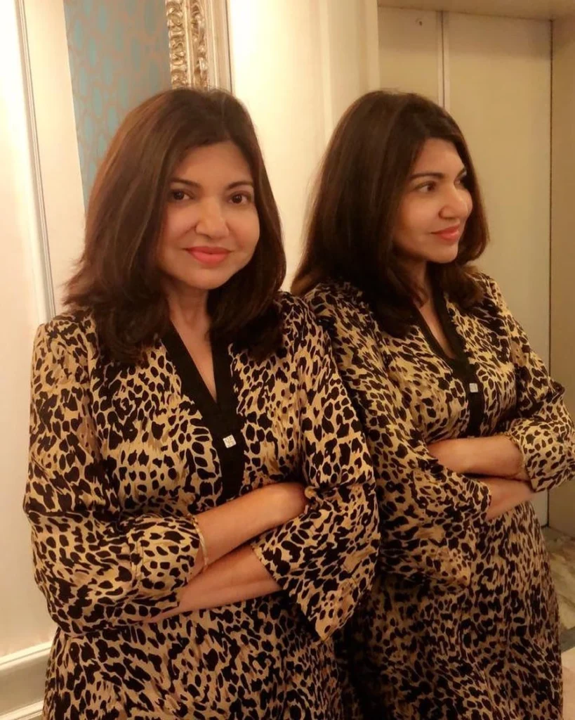 Alka Yagnik,hot51live