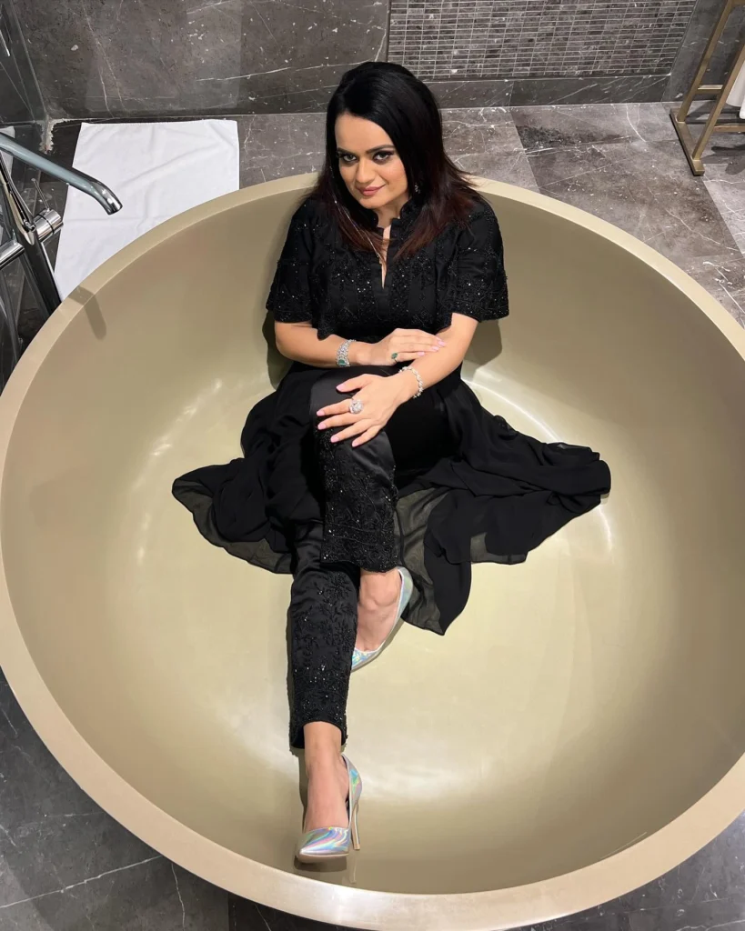 Aditi Singh Sharma,hot51live
