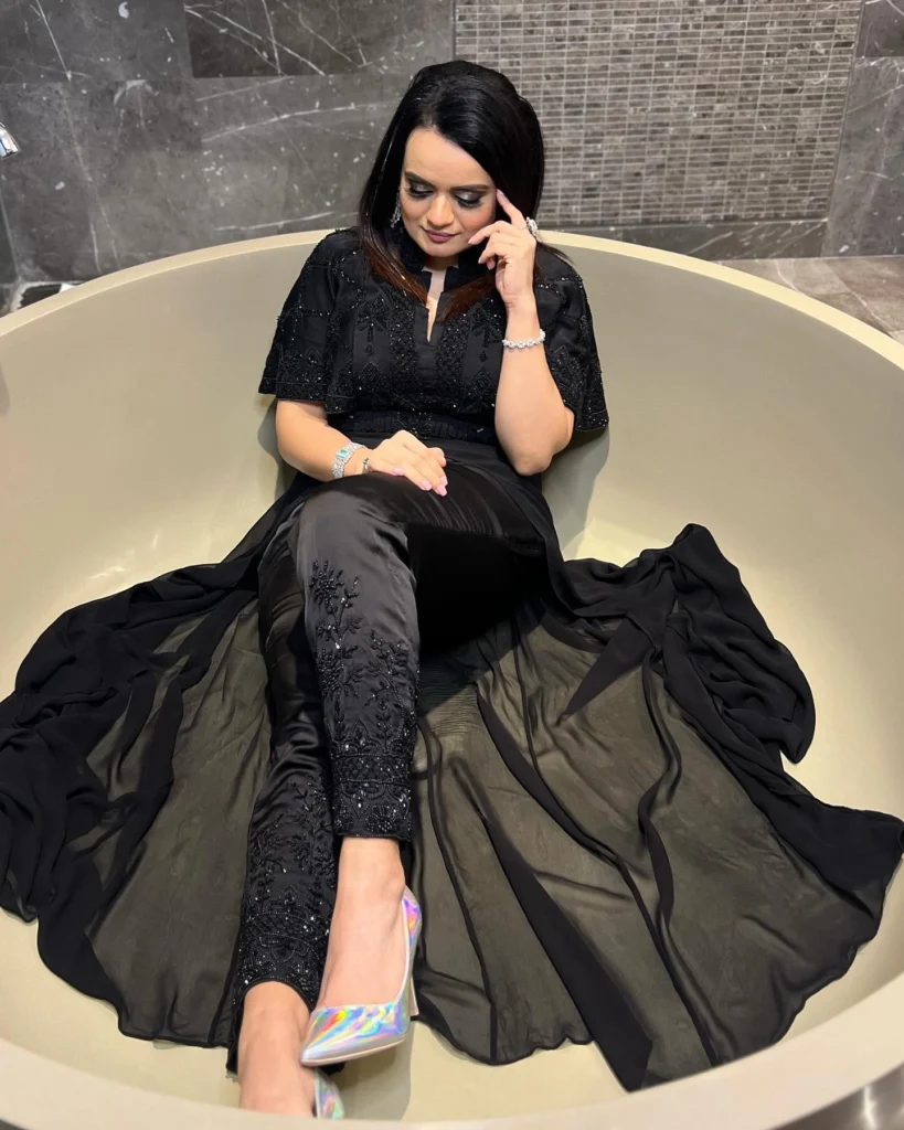Aditi Singh Sharma,hot51live