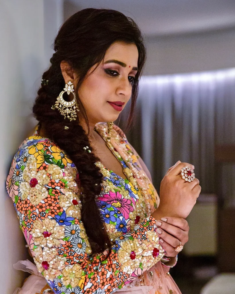 Sunidhi Chauhan,hot51live