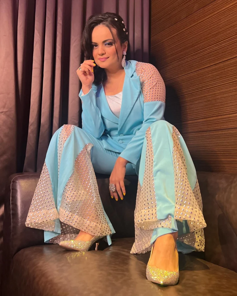 Aditi SIngh Shama,hot51live