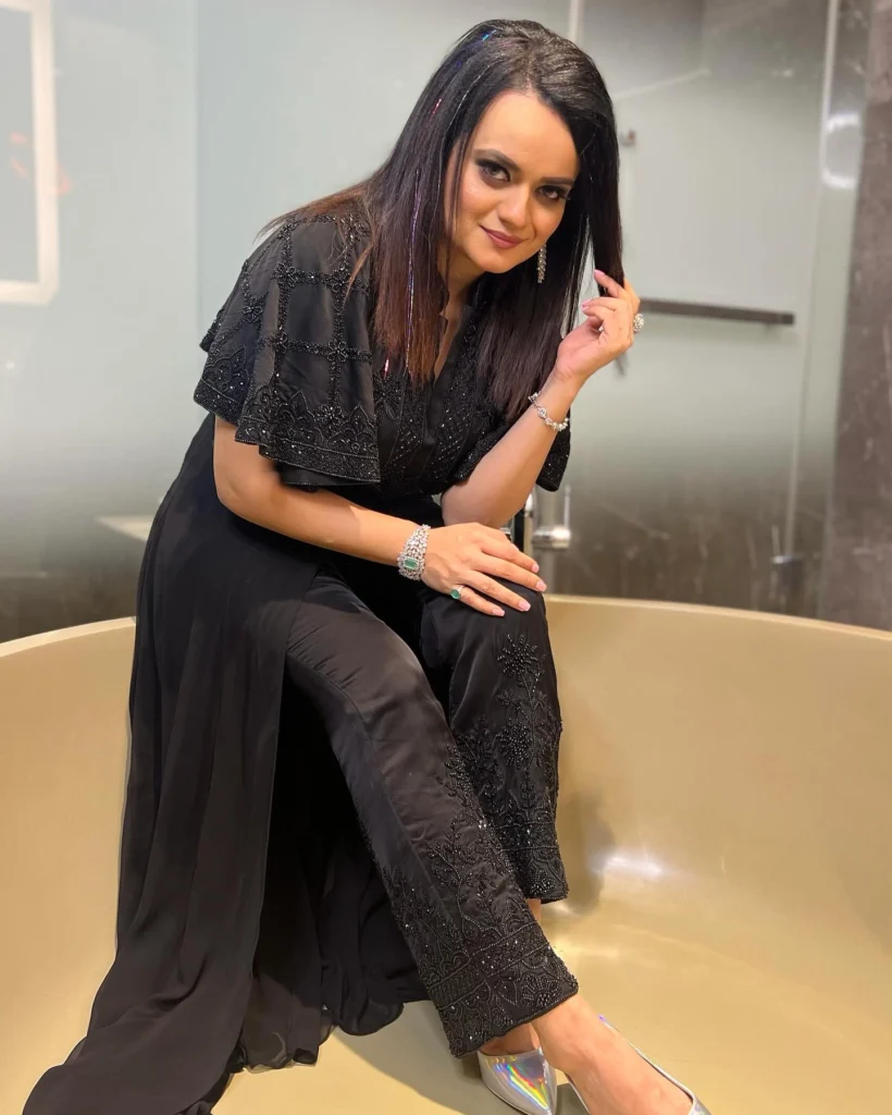 Aditi Singh Sharma,hot51live