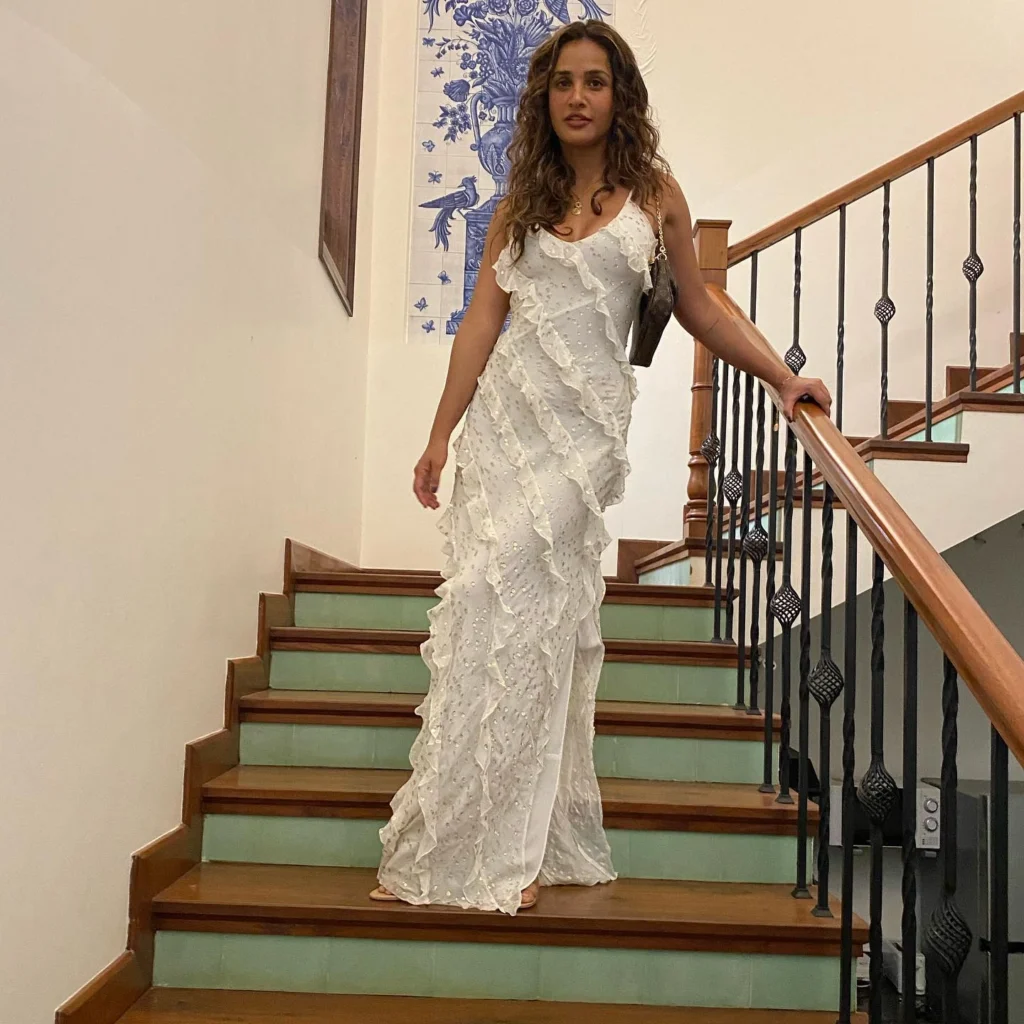 Aisha shama,hot51live