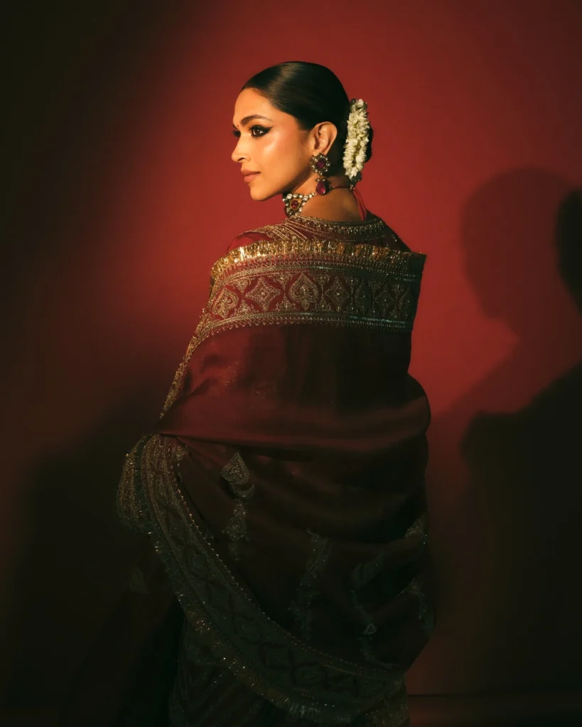 Deepika Padukone,hot51live