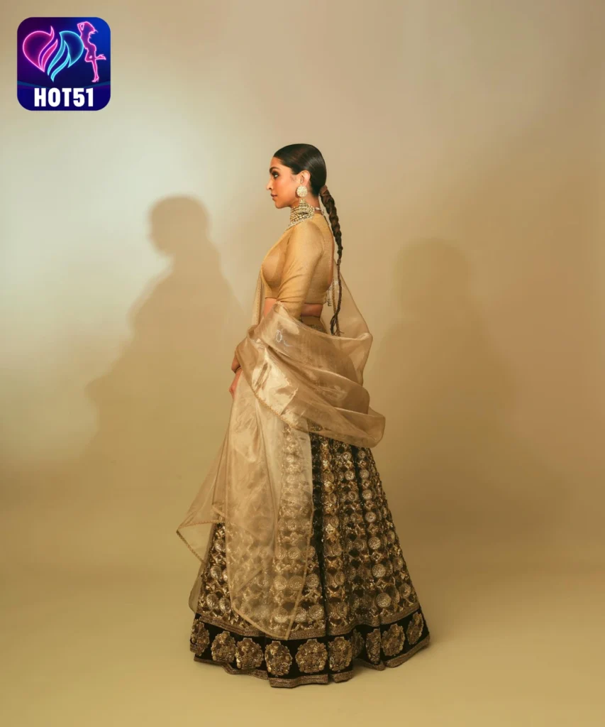 Deepika Padukone,hot51live