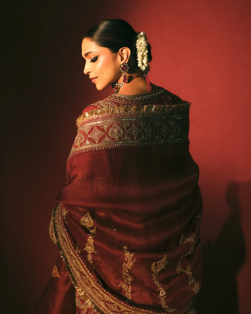 Deepika Padukone,hot51live