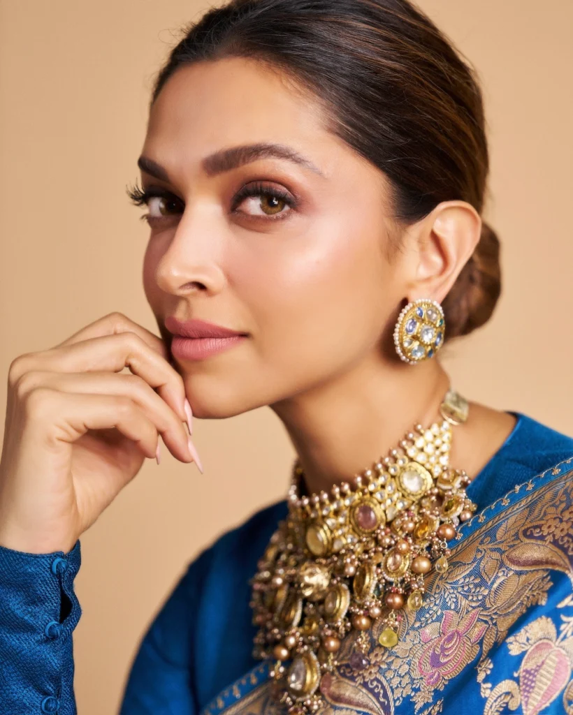 Deepika Padukone,hot51live