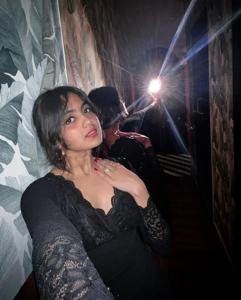 Devika Sanjay,hot51live