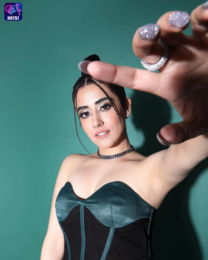 Jonita Gandhi,hot51live