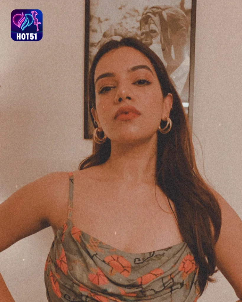 Nidhi Singh,hot51live