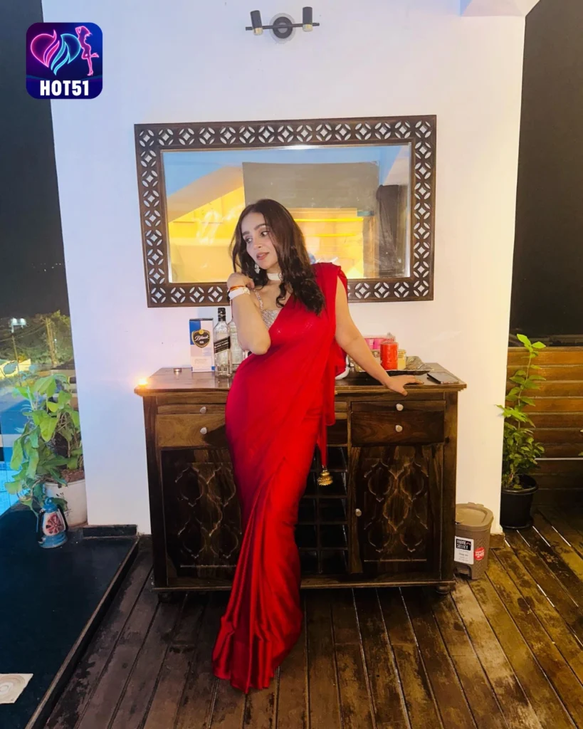 Sheetal Kale,hot51live