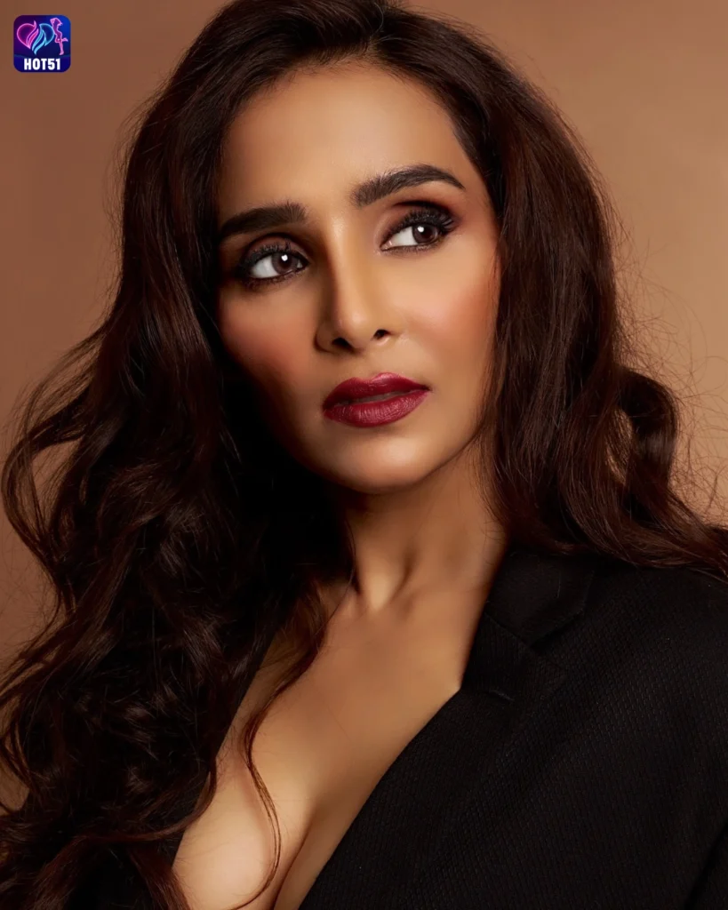 Sheetal Kale,hot51live