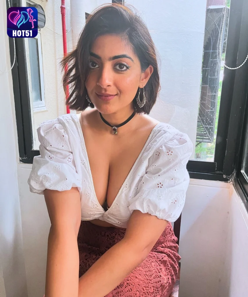 Zayn Marie Khan,hot51live