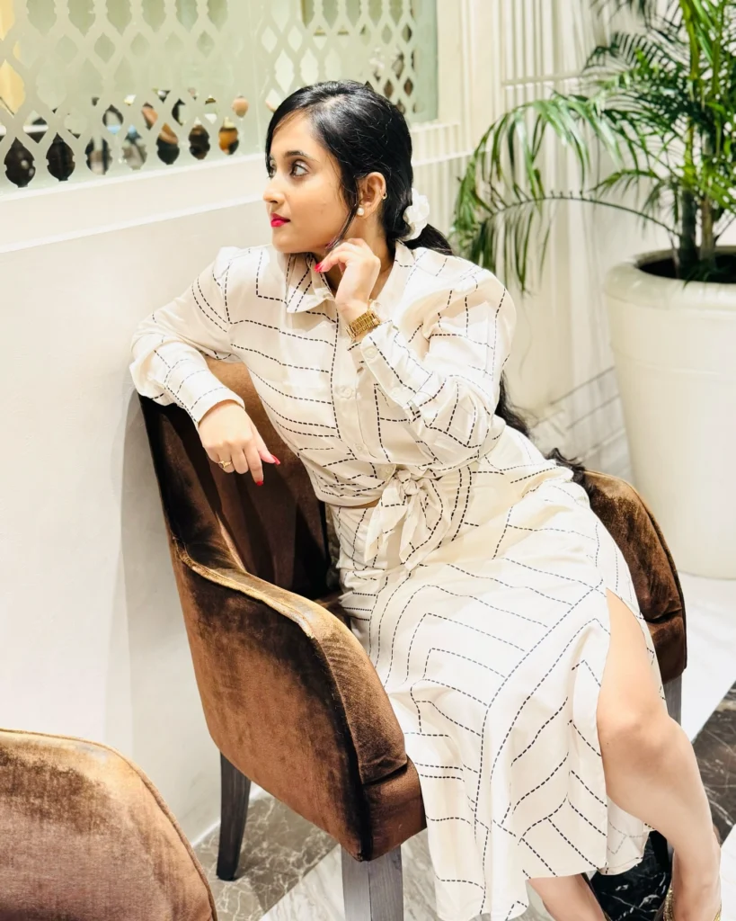 Soumitrisha Kundu,hot51live
