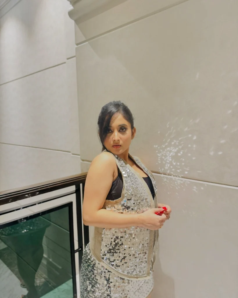 Soumitrisha Kundu,hot51live
