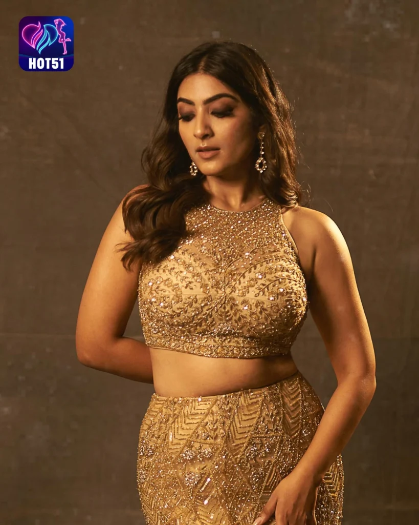 Zayn Marie Khan,hot51live