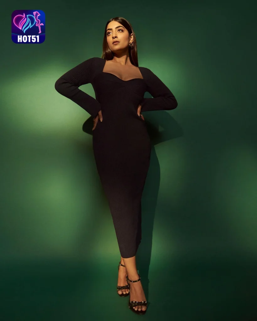 Zayn Marie Khan,hot51live