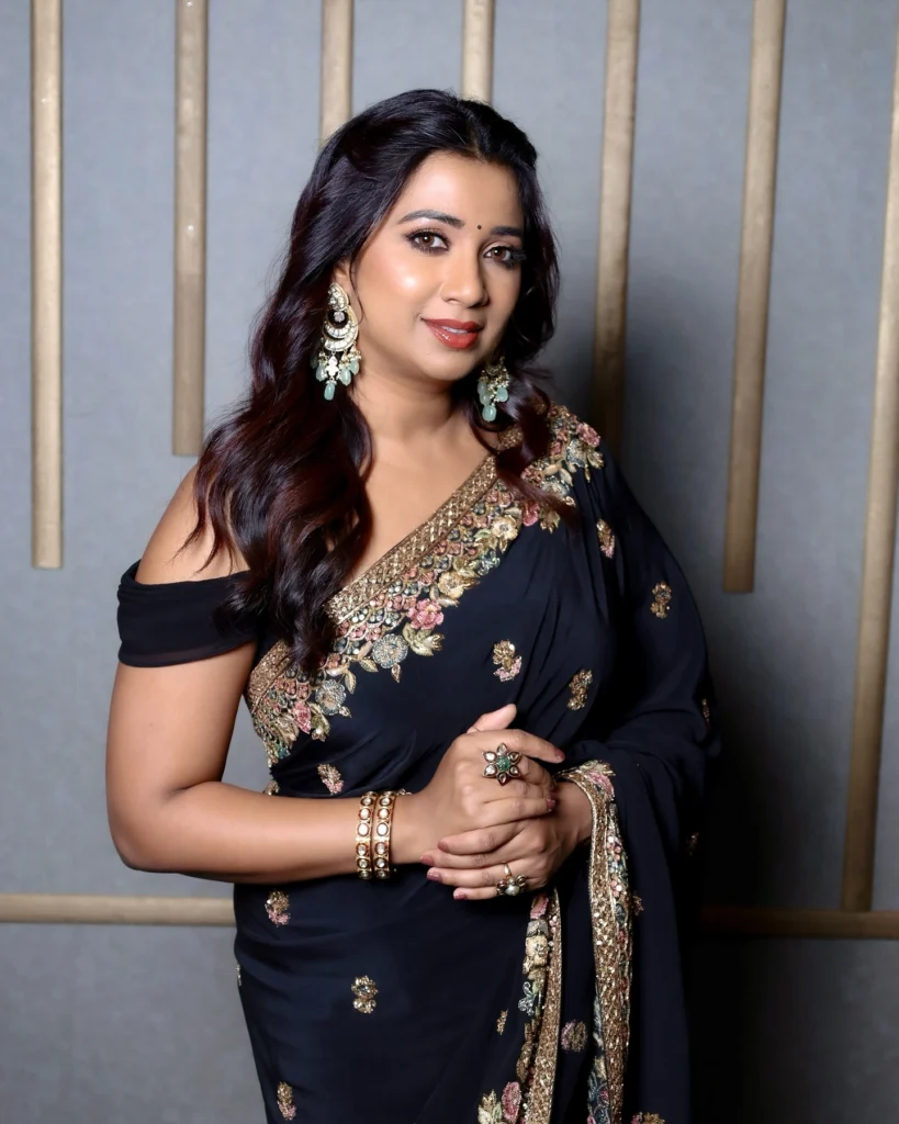 Sunidhi Chauhan,hot51live