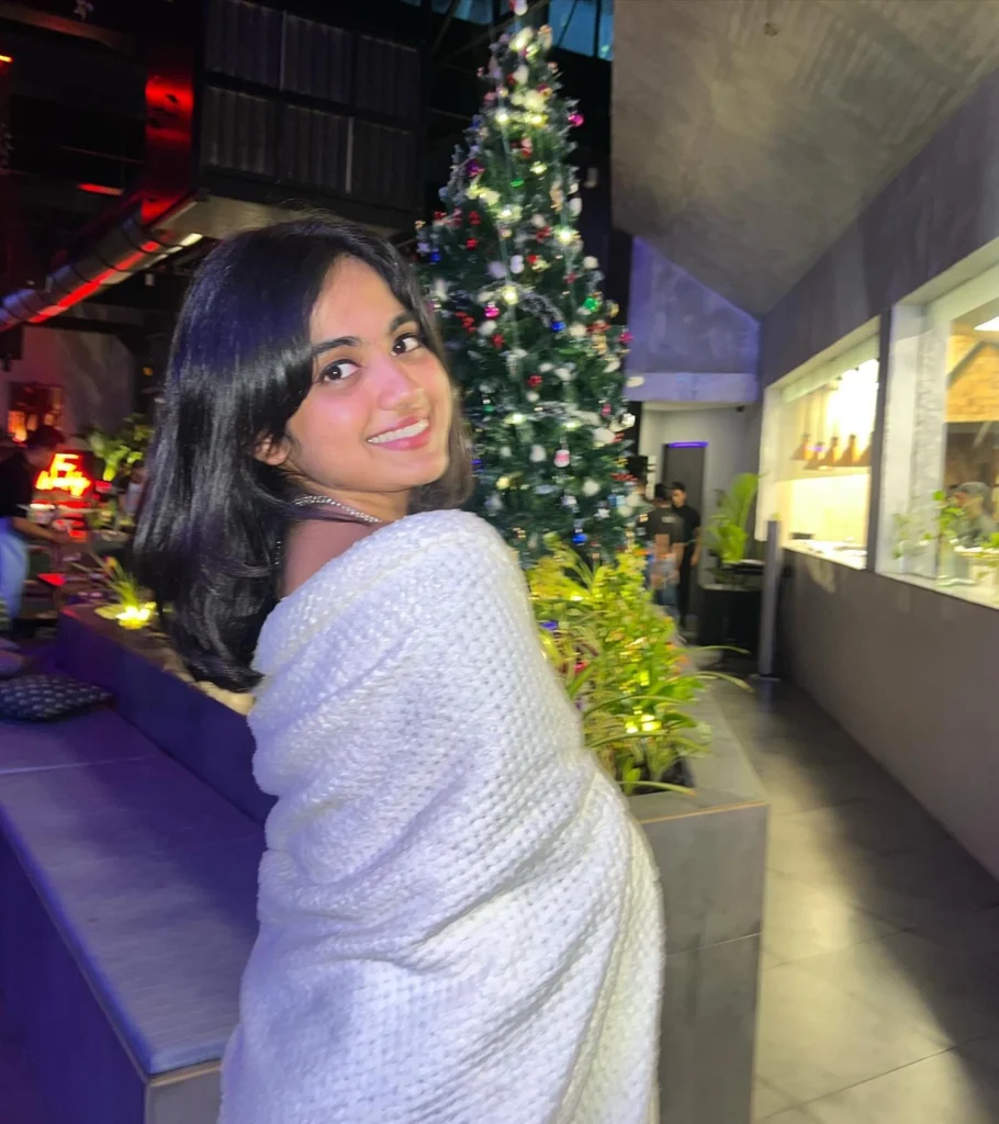 Devika Sanjay.hot51live