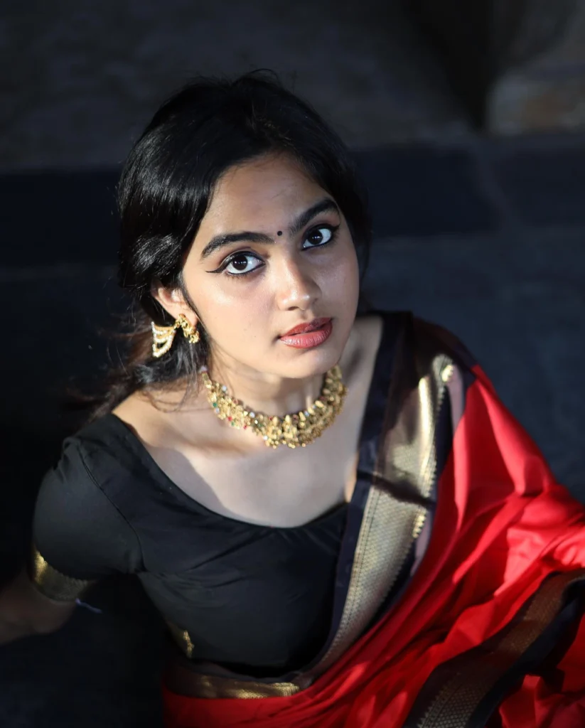 Devika Sanjay.hot51live