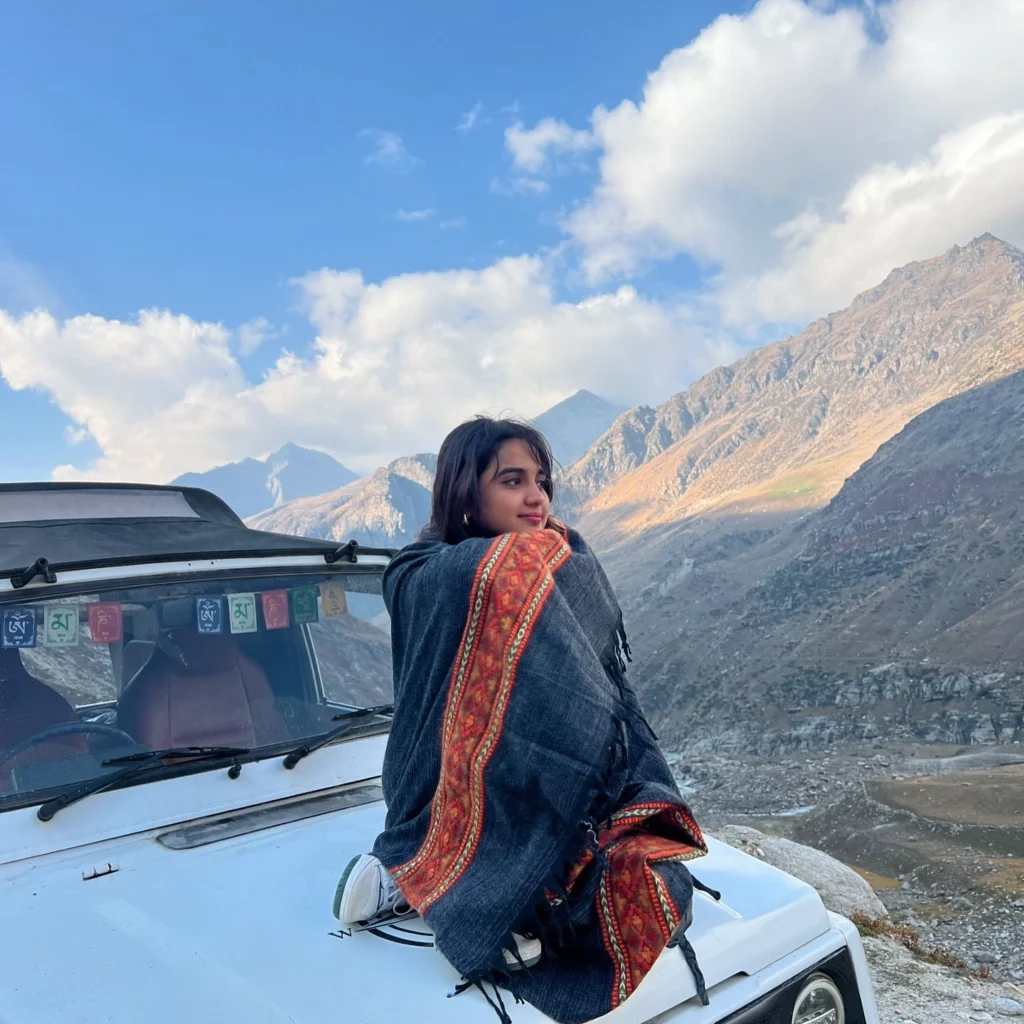 Devika Sanjay.hot51live