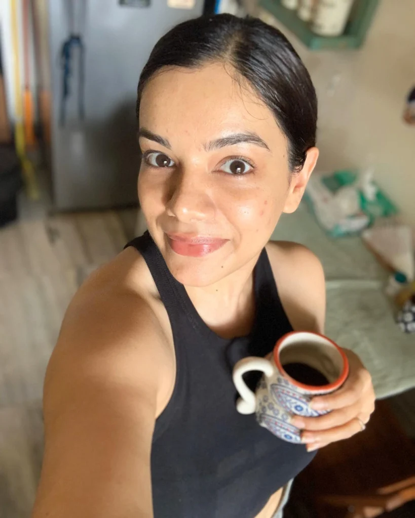Nidhi Singh,hot51live