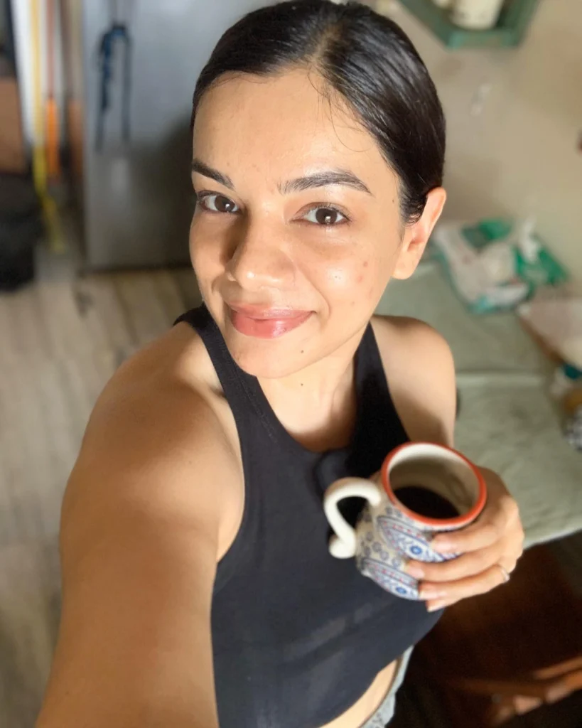 Nidhi Singh,hot51live