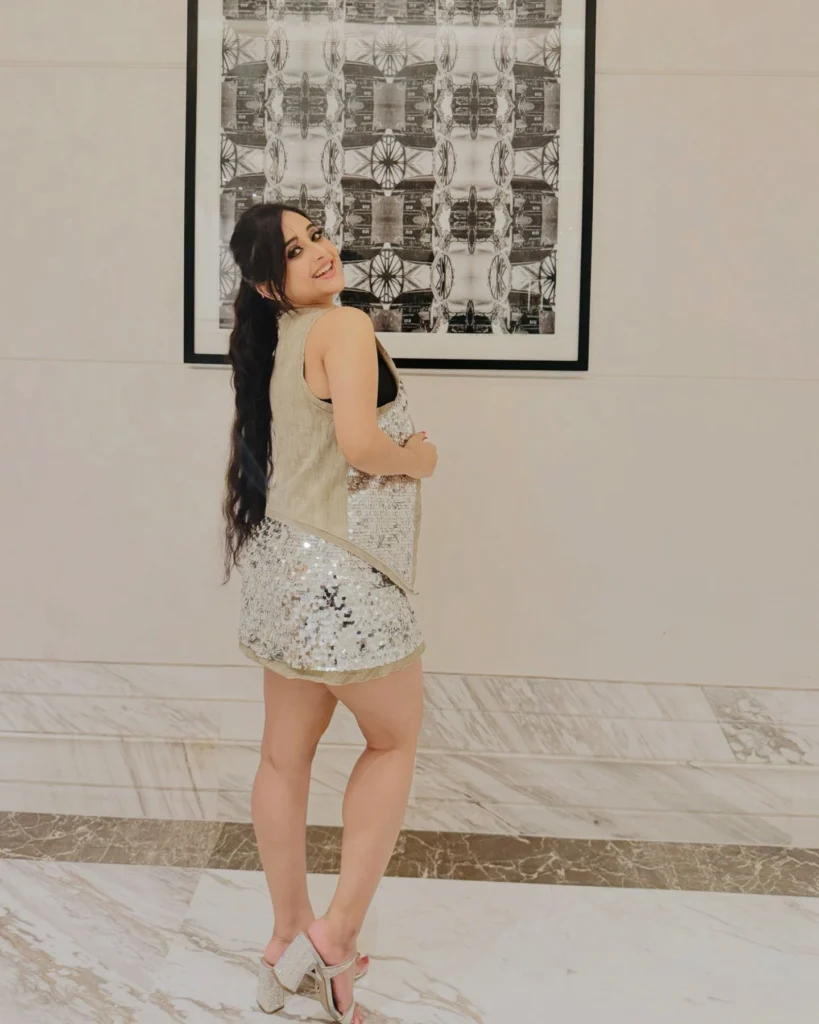 Soumitrisha Kundu,hot51live